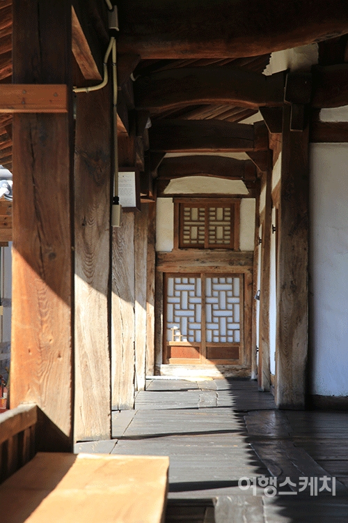 전국의 향교와 서원에서 존경받던 일두 정여창이 타계한지 백년 뒤에 지어진 일두 고택. 사진 / 황소영 객원기자