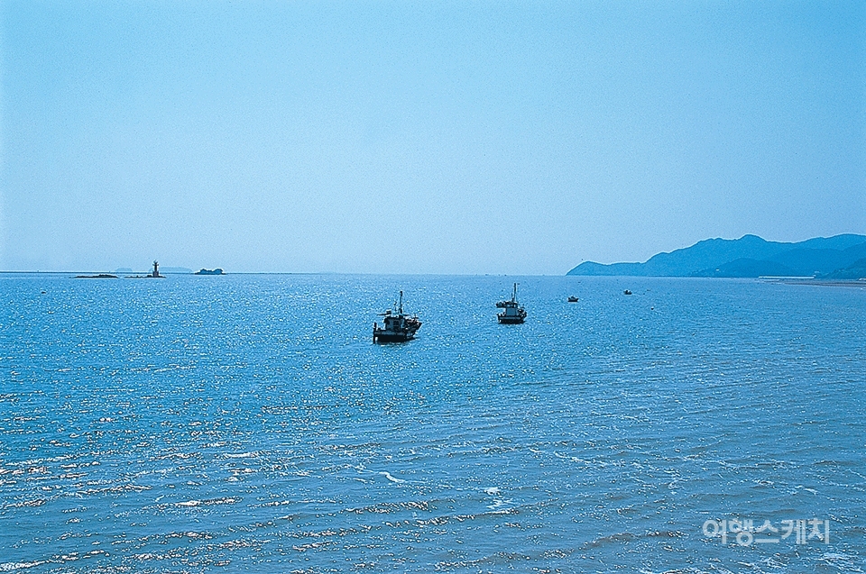 아름다운 변산반도 바다 풍경. 2004년 9월. 사진 / 김정민 기자