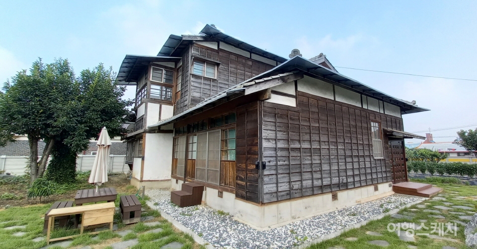 등록문화재 제211호로 지정된 춘포리 구 일본인 가옥