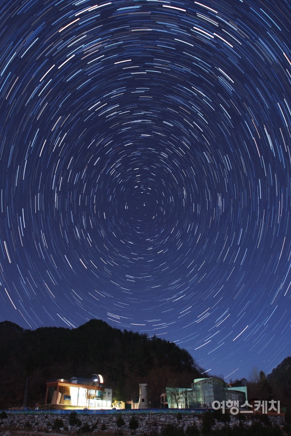 천문대 주변에서 육안으로도 쉽게 별을 관측할 수 있다. 사진 / 영양군청